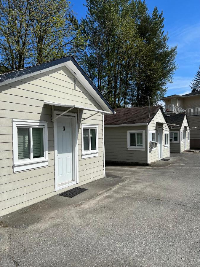 Lake Errock Motel Harrison Mills Extérieur photo